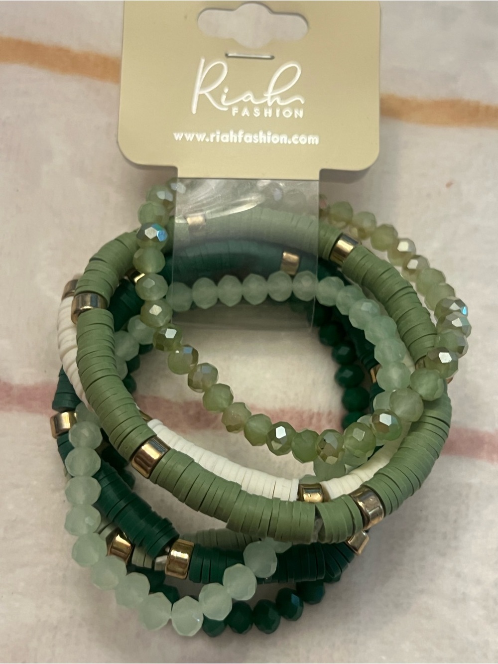 Riah Fashion Women's Green Multi-Stack Beaded Bracelet Set
